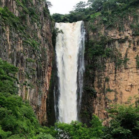 Kalambo Falls Travel Guide