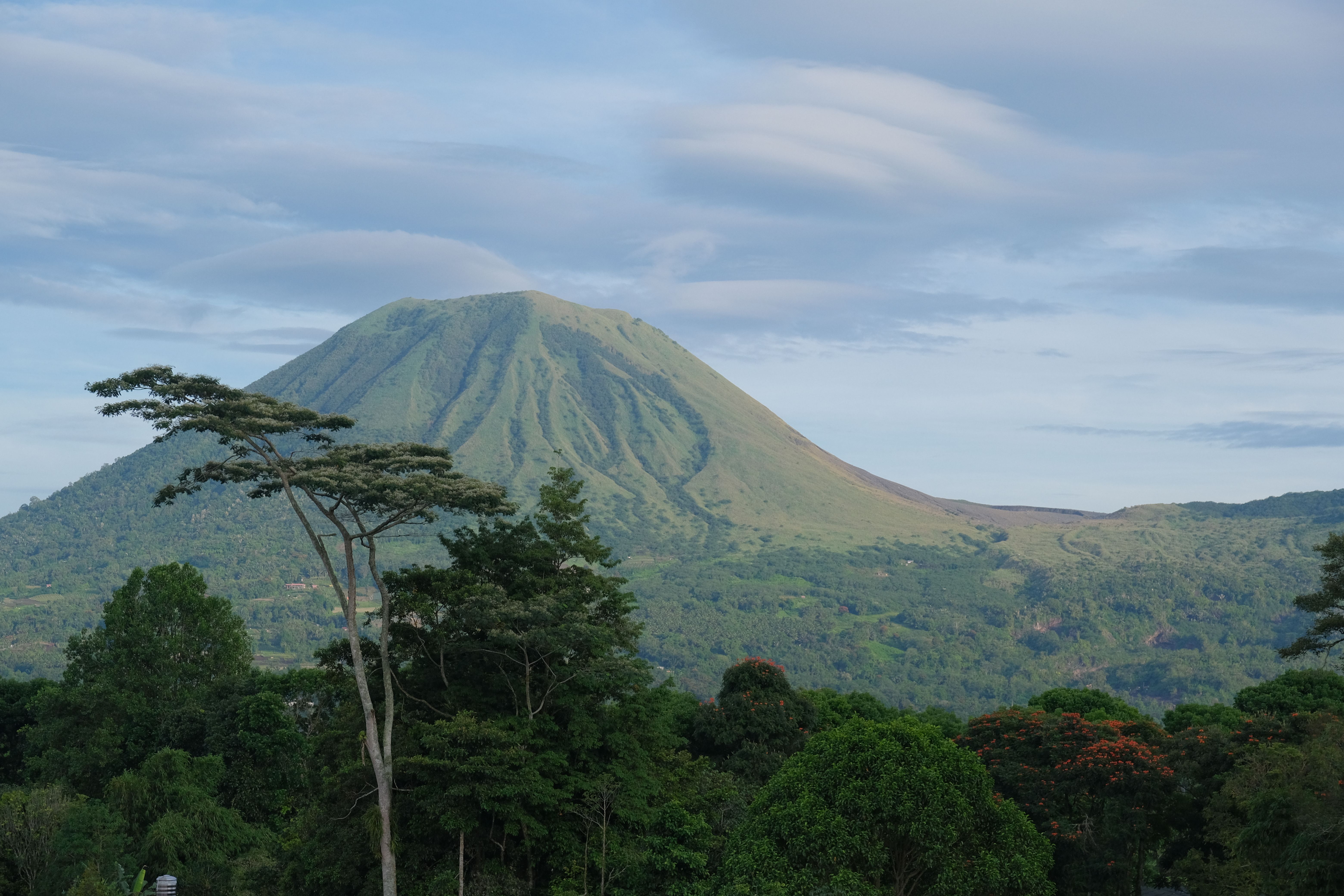 Mount Kitumbeine Climbing Guide